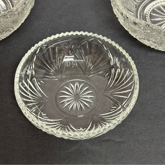 Glass Candy Dishes Bowls Set Of 3 - Picture 4 of 13